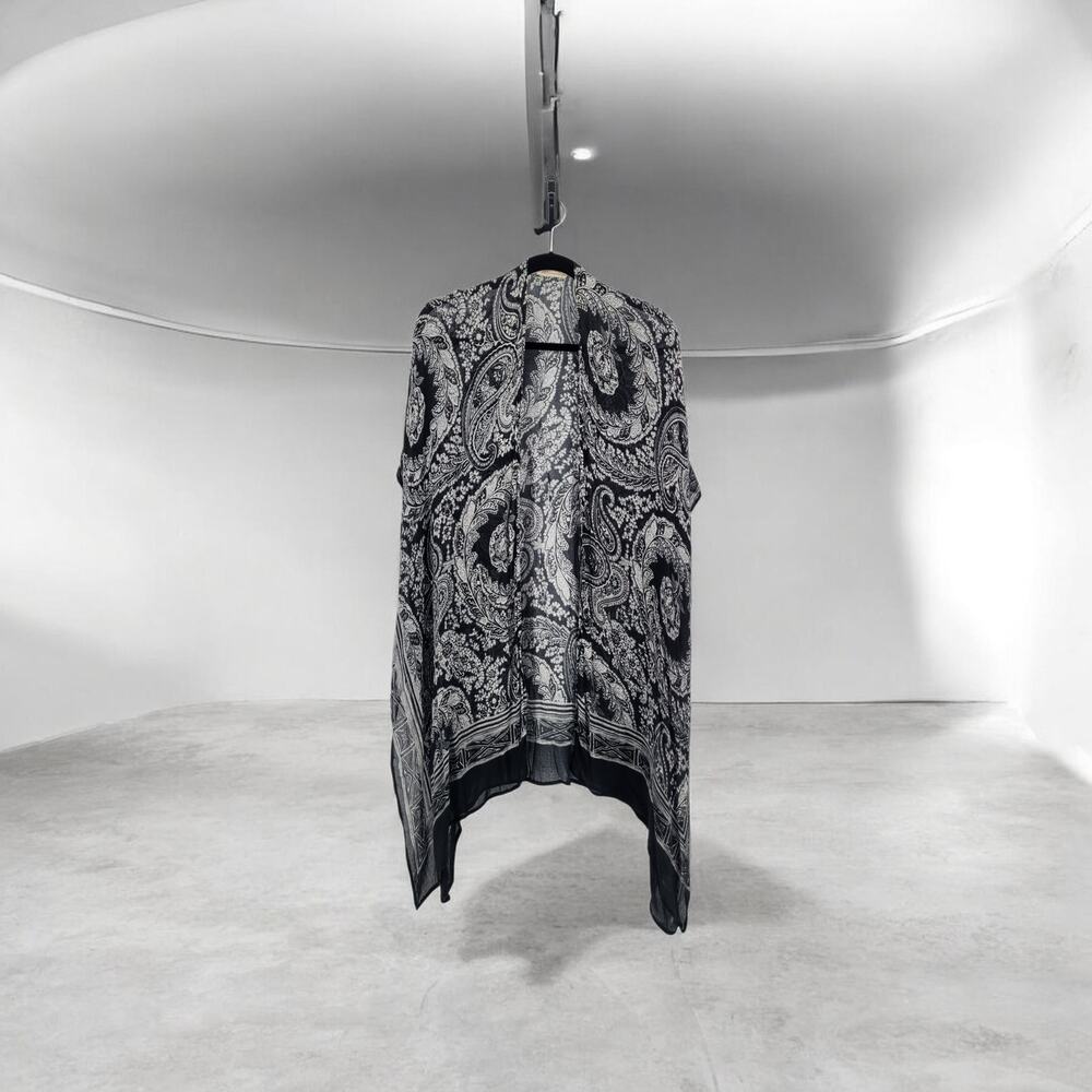 Soft Surroundings Kimono Wrap Black White Paisley Floral Soft Open One Size OS